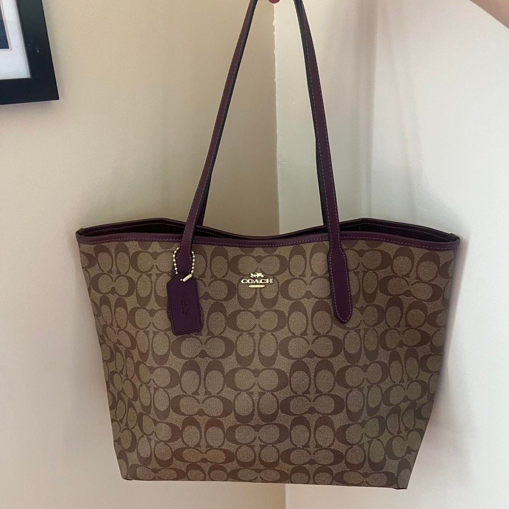 Y2K 2000s signature c monogram coach city tote shoulder bag / handbag